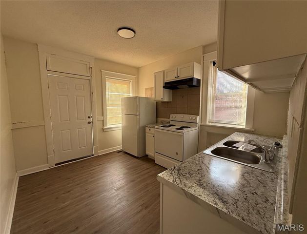 5120 Lexington Avenue, St Louis, MO 63115