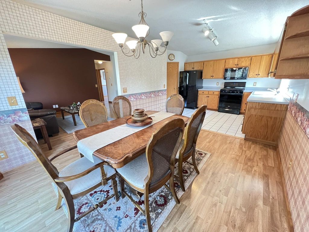 1508 Thistle Lane, Shakopee, MN 55379 — photo 5