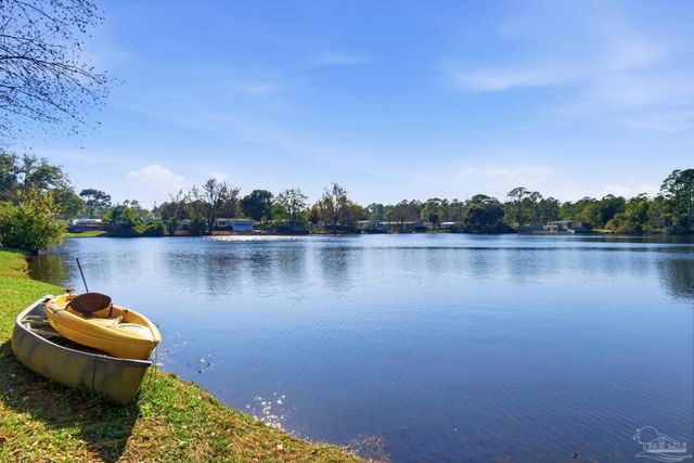 12336 Ailanthus Dr, Pensacola, FL 32506