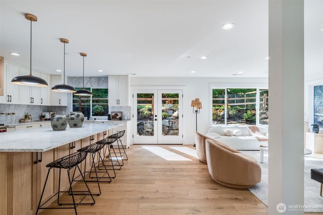 10661 Forbes Creek Drive, Kirkland, WA 98033