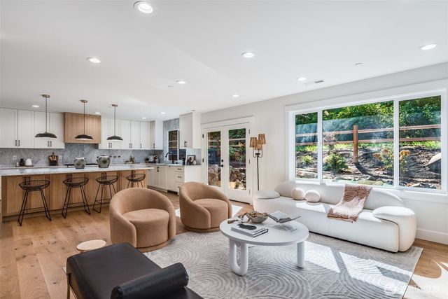 10661 Forbes Creek Drive, Kirkland, WA 98033