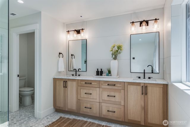 10661 Forbes Creek Drive, Kirkland, WA 98033