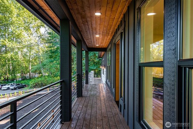 10661 Forbes Creek Drive, Kirkland, WA 98033