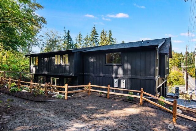 10661 Forbes Creek Drive, Kirkland, WA 98033