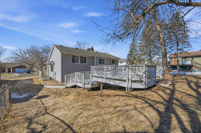 1613 9th Street SE, Forest Lake, MN 55025
