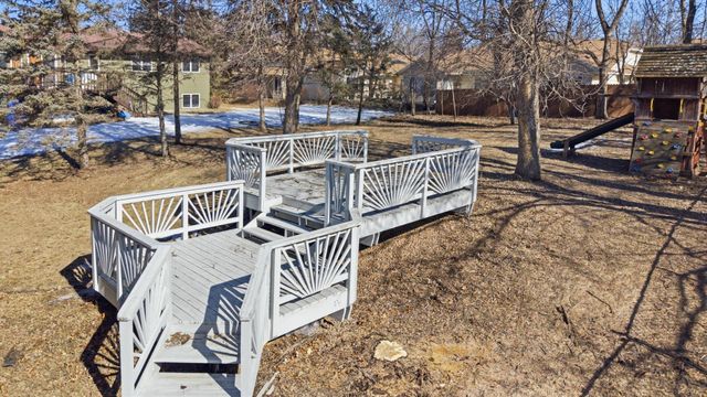 1613 9th Street SE, Forest Lake, MN 55025