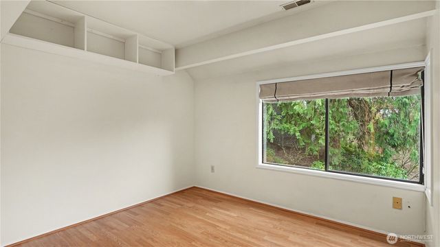 3320 168th Place SE, Bellevue, WA 98008