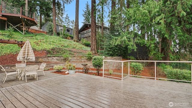 3320 168th Place SE, Bellevue, WA 98008