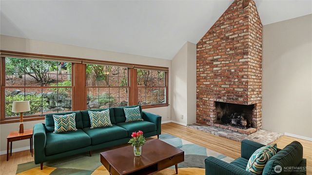 3320 168th Place SE, Bellevue, WA 98008