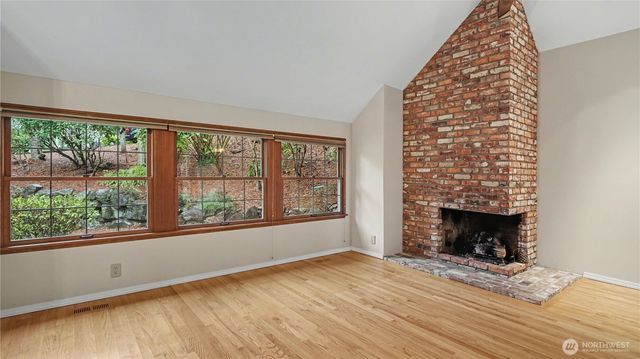 3320 168th Place SE, Bellevue, WA 98008