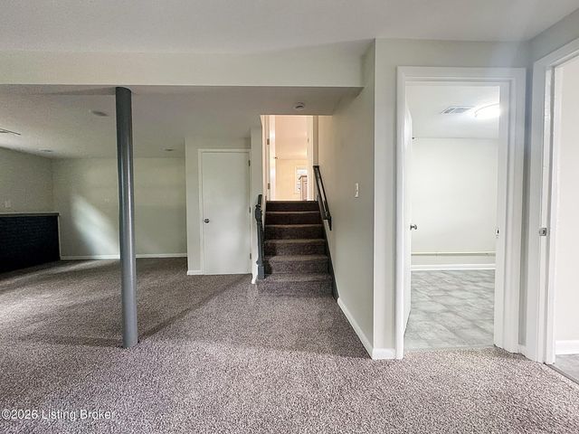 1300 Trevilian Way, Louisville, KY 40213