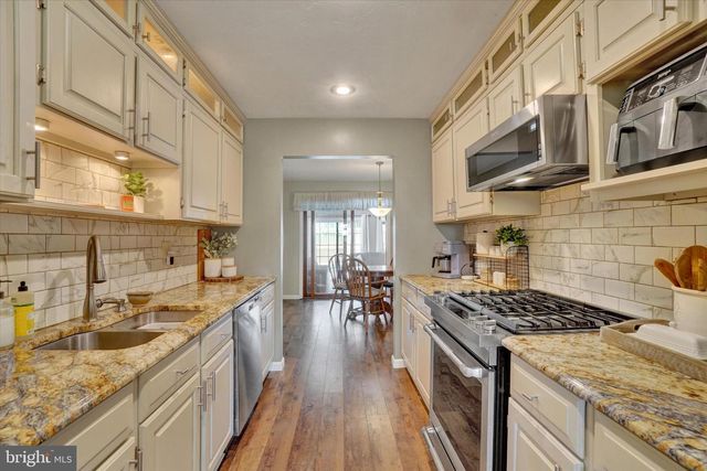 365 LOMBARD ST, Dallastown, PA 17313