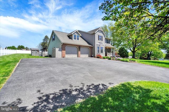365 LOMBARD ST, Dallastown, PA 17313