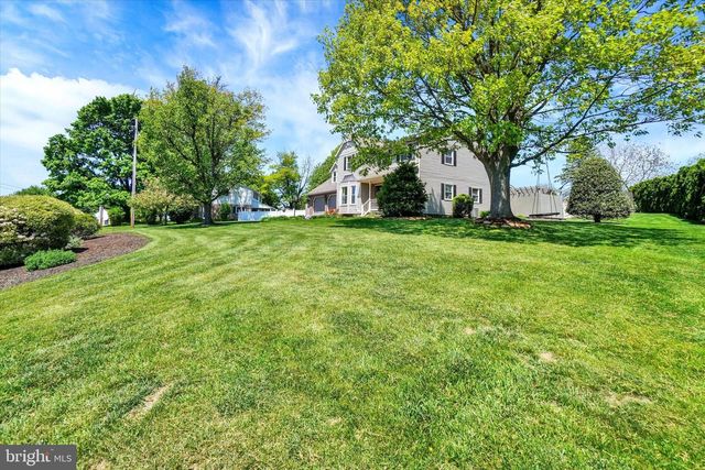 365 LOMBARD ST, Dallastown, PA 17313