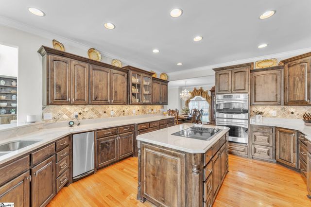 109 Brandon Drive, Hodges, SC 19653