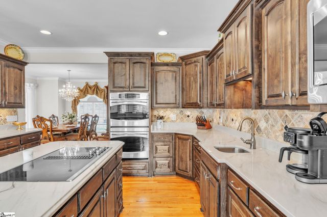 109 Brandon Drive, Hodges, SC 19653