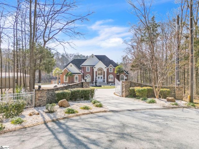 109 Brandon Drive, Hodges, SC 19653