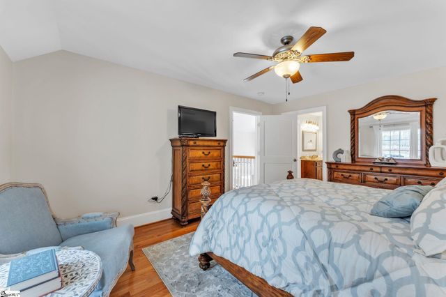109 Brandon Drive, Hodges, SC 19653