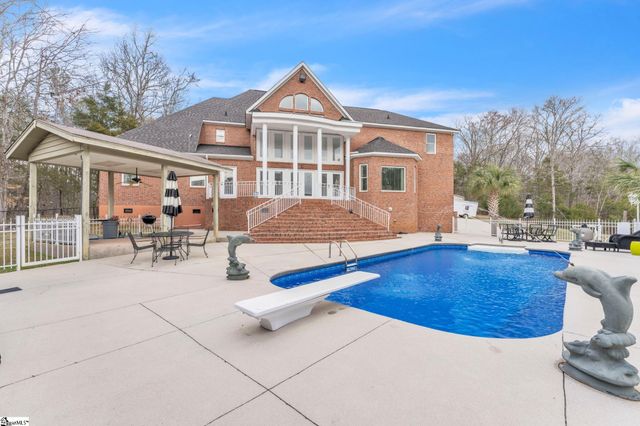 109 Brandon Drive, Hodges, SC 19653