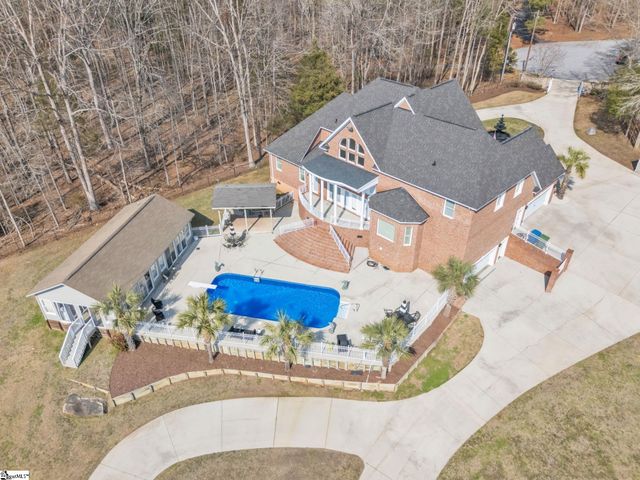 109 Brandon Drive, Hodges, SC 19653