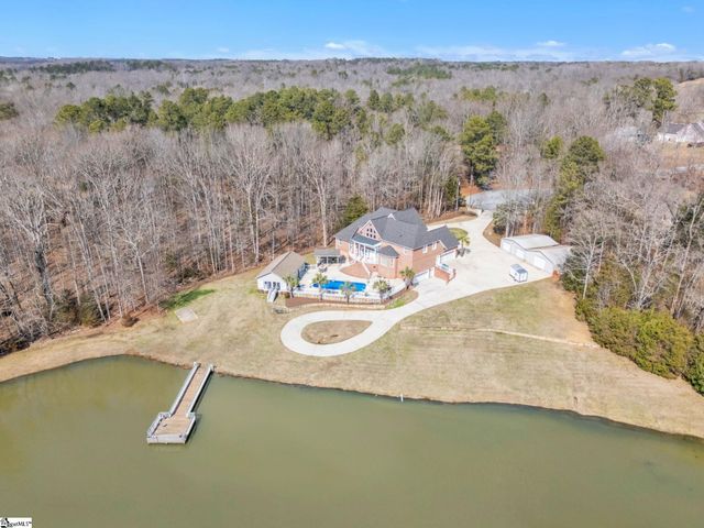 109 Brandon Drive, Hodges, SC 19653