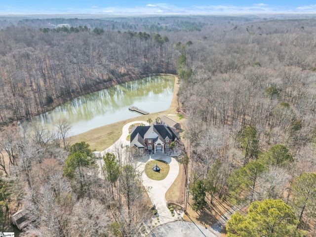 109 Brandon Drive, Hodges, SC 19653