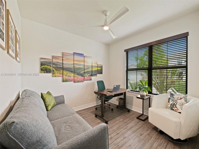 2950 Shortleaf Ave, Lauderdale Lakes, FL 33311