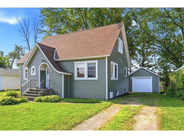 1360 Maple Street, Baldwin, WI 54002
