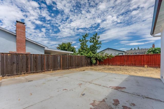 1750 Hillmont Avenue, San Jose, CA 95127