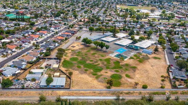 1750 Hillmont Avenue, San Jose, CA 95127