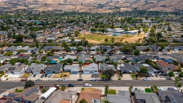 1750 Hillmont Avenue, San Jose, CA 95127