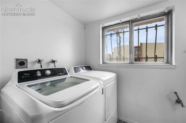 2712 Arlington Drive, Colorado Springs, CO 80910