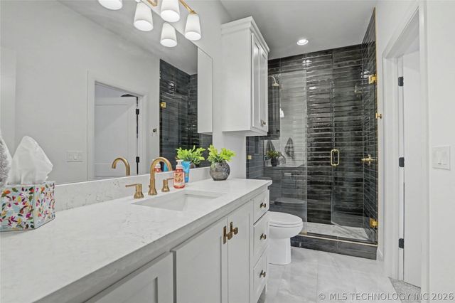 7303 E College Street, Broken Arrow, OK 74014