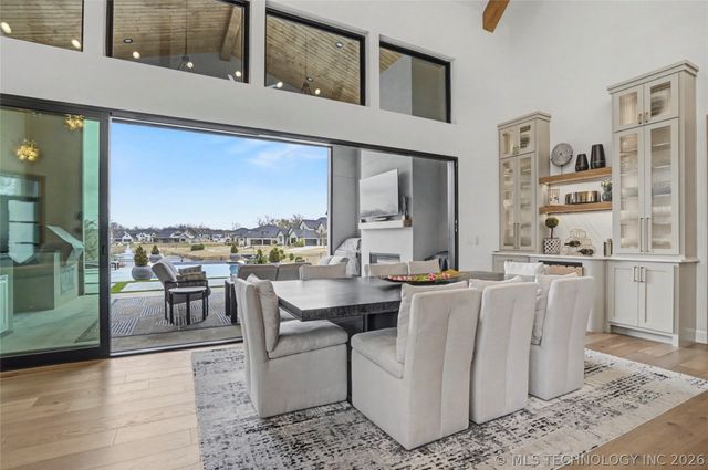 7303 E College Street, Broken Arrow, OK 74014