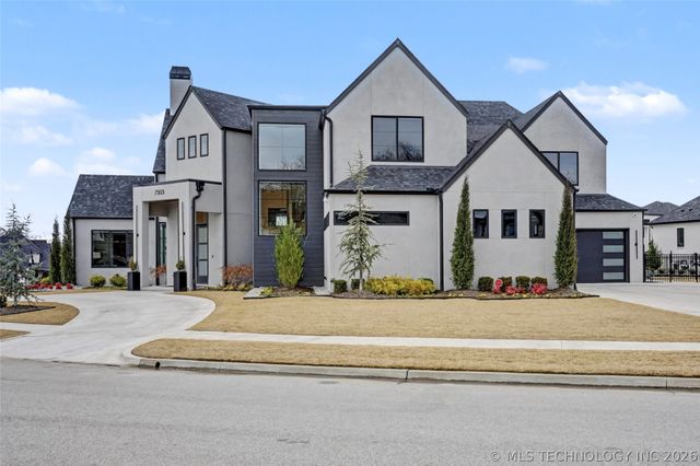 7303 E College Street, Broken Arrow, OK 74014