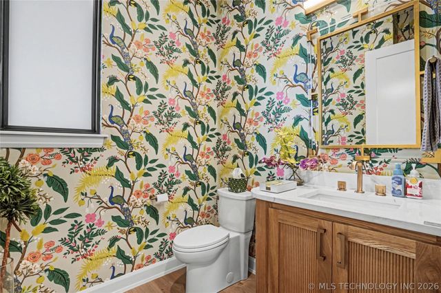 7303 E College Street, Broken Arrow, OK 74014