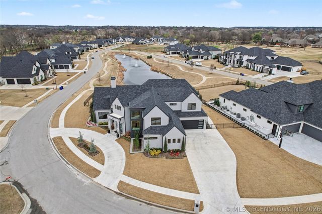 7303 E College Street, Broken Arrow, OK 74014