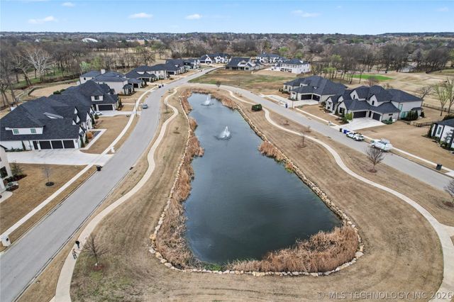 7303 E College Street, Broken Arrow, OK 74014