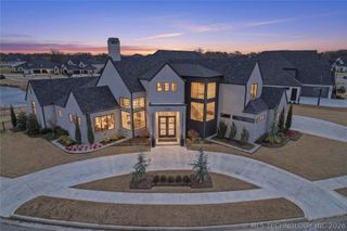 7303 E College Street, Broken Arrow, OK 74014