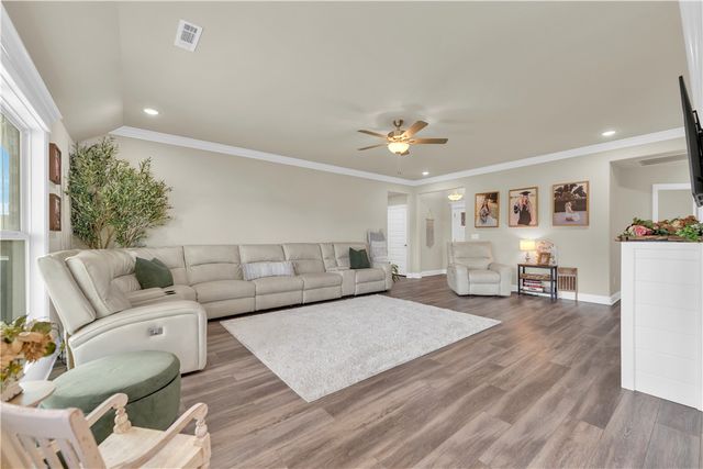 244 Tonya Loop, Huntsville, AR 72740