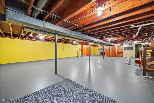 321 Fern Street, South Amherst, OH 44001