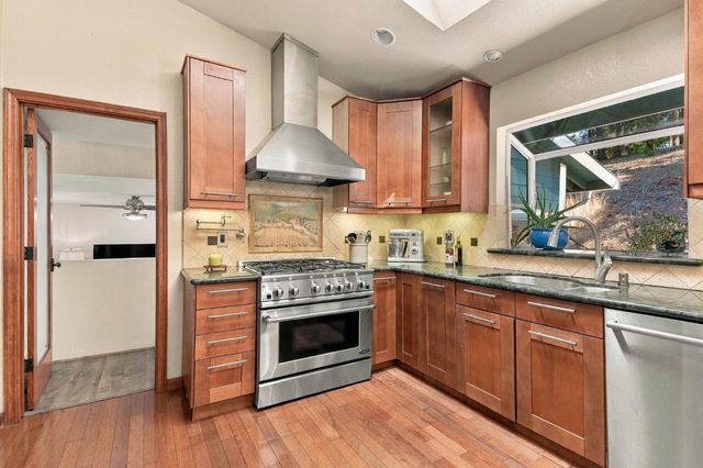 15617 Shannon Way, Nevada City, CA 95959