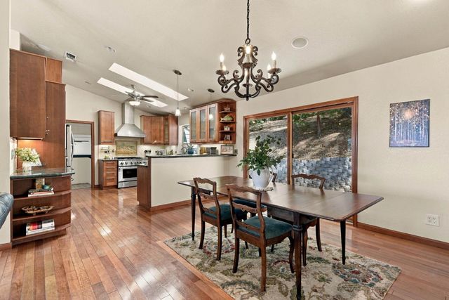 15617 Shannon Way, Nevada City, CA 95959
