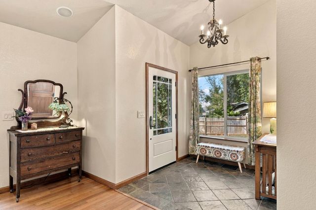 15617 Shannon Way, Nevada City, CA 95959