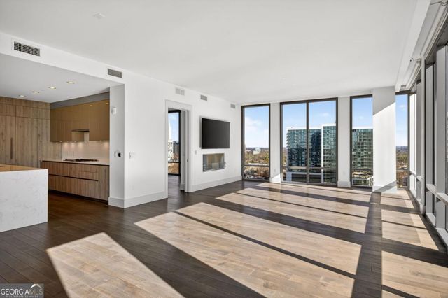 3107 Peachtree Road NE 1504, Atlanta, GA 30305