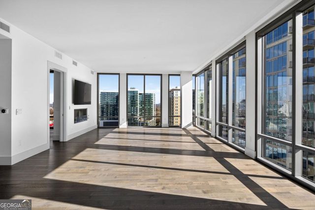 3107 Peachtree Road NE 1504, Atlanta, GA 30305