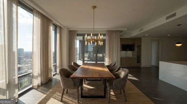 3107 Peachtree Road NE 1504, Atlanta, GA 30305