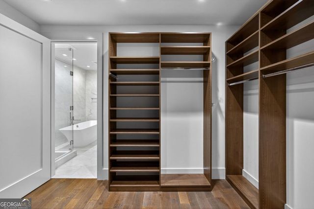 3107 Peachtree Road NE 1504, Atlanta, GA 30305