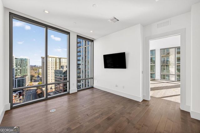 3107 Peachtree Road NE 1504, Atlanta, GA 30305