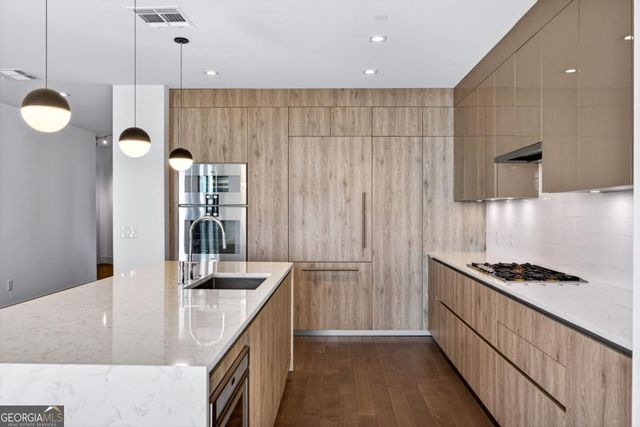 3107 Peachtree Road NE 1504, Atlanta, GA 30305